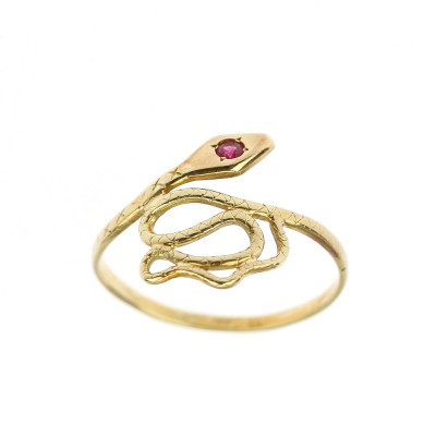 Snake ring with a synthetic ruby