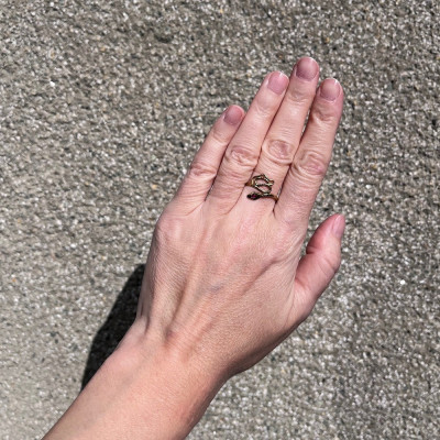 Snake ring with a synthetic ruby