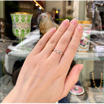 Zlatý prsten s říčními perličkami