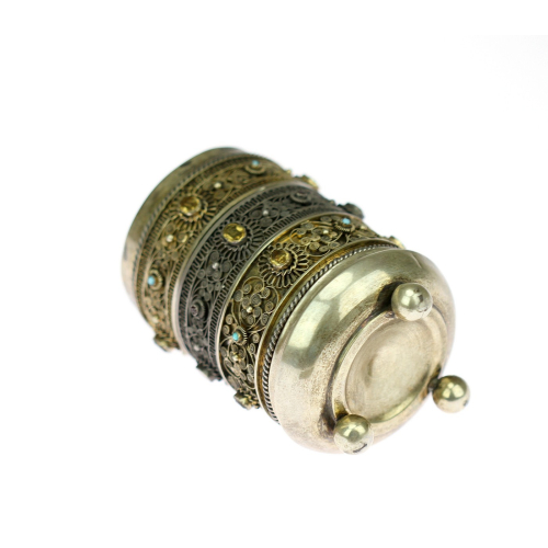 Filigránový pohárek s talířkem