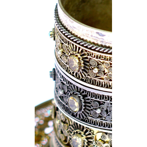 Filigránový pohárek s talířkem