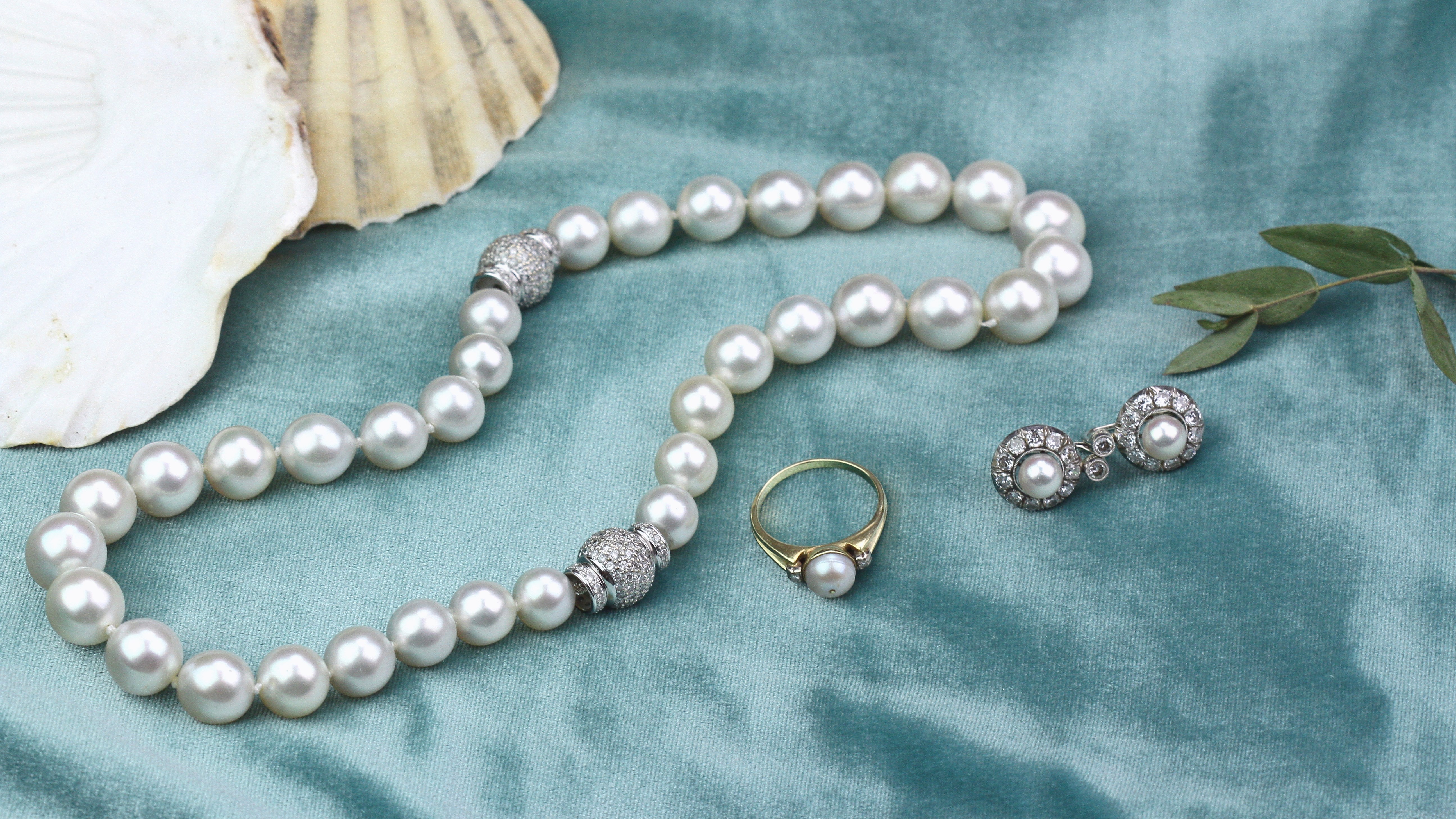 pearl jewellery