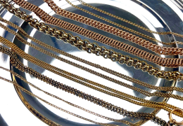 Novinky z trhu starožitných šperků